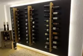 Schreinerei Ilin - Weinregal